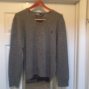Lg Polo Gray v neck wool sweater